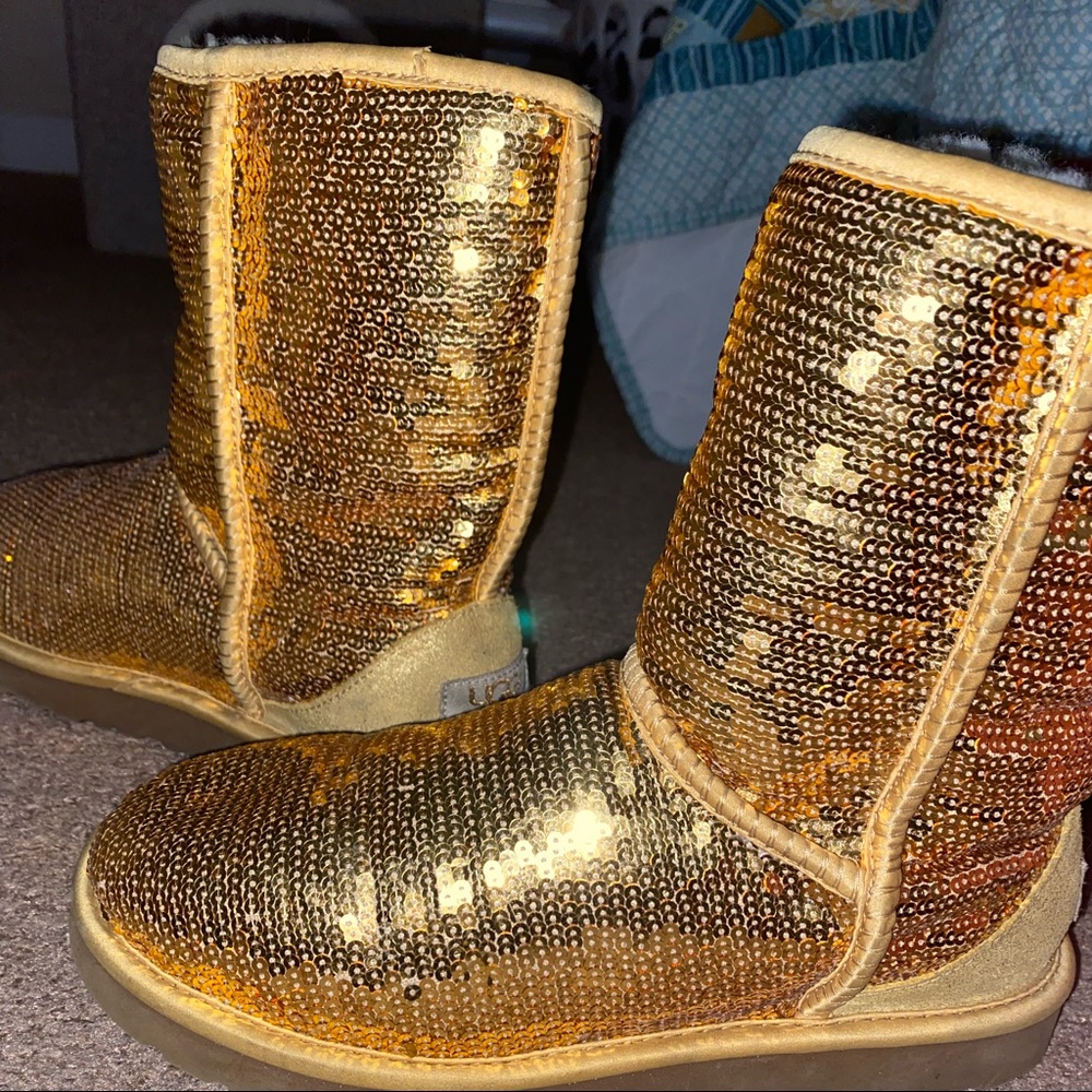 GOLD SPARKLE UGG BOOTS